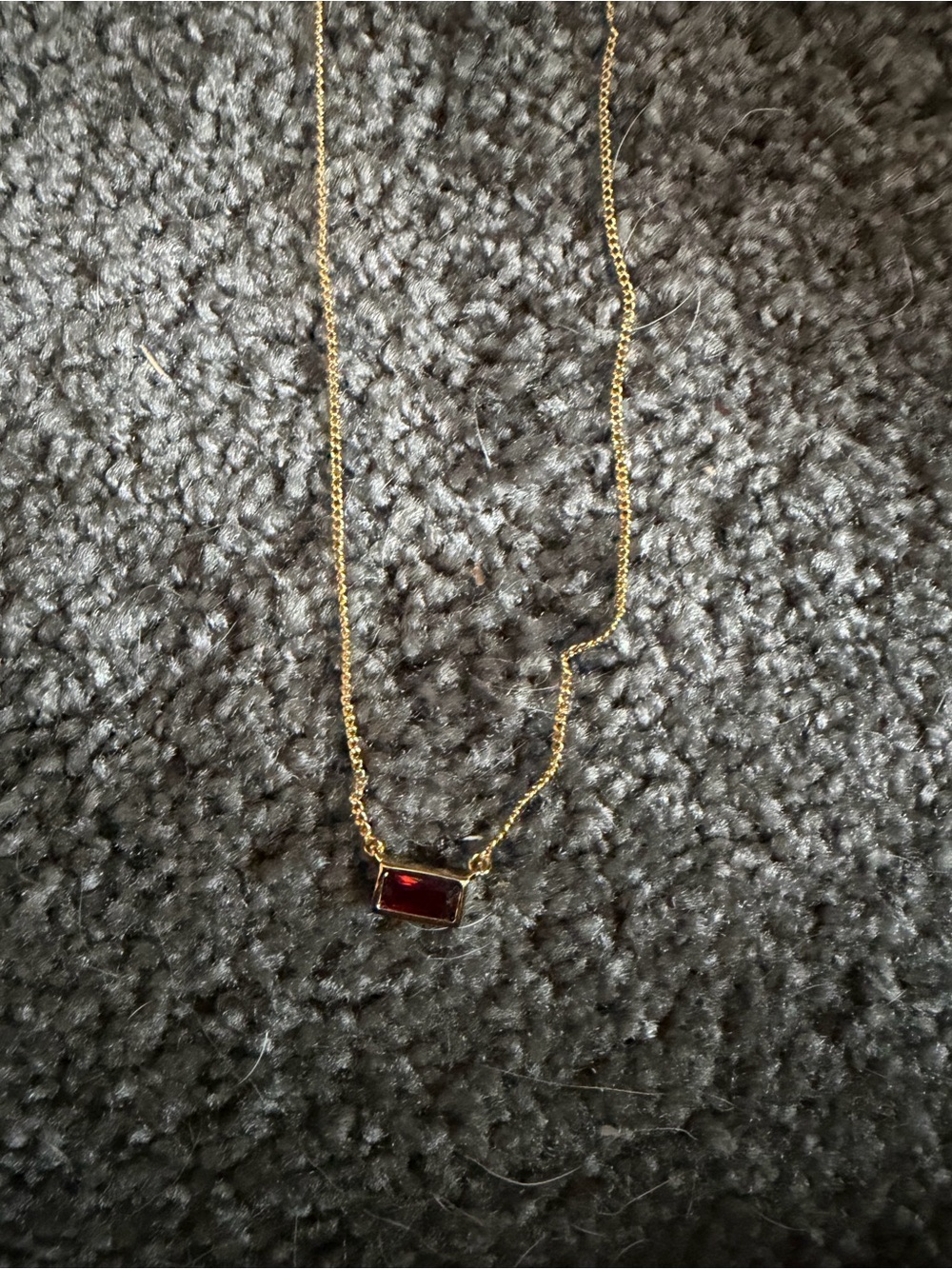 Electric Picks Chain Necklace with Deep Red Gemstone